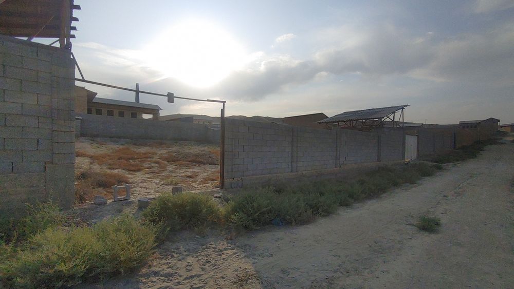 Xovli sotiladi srochna