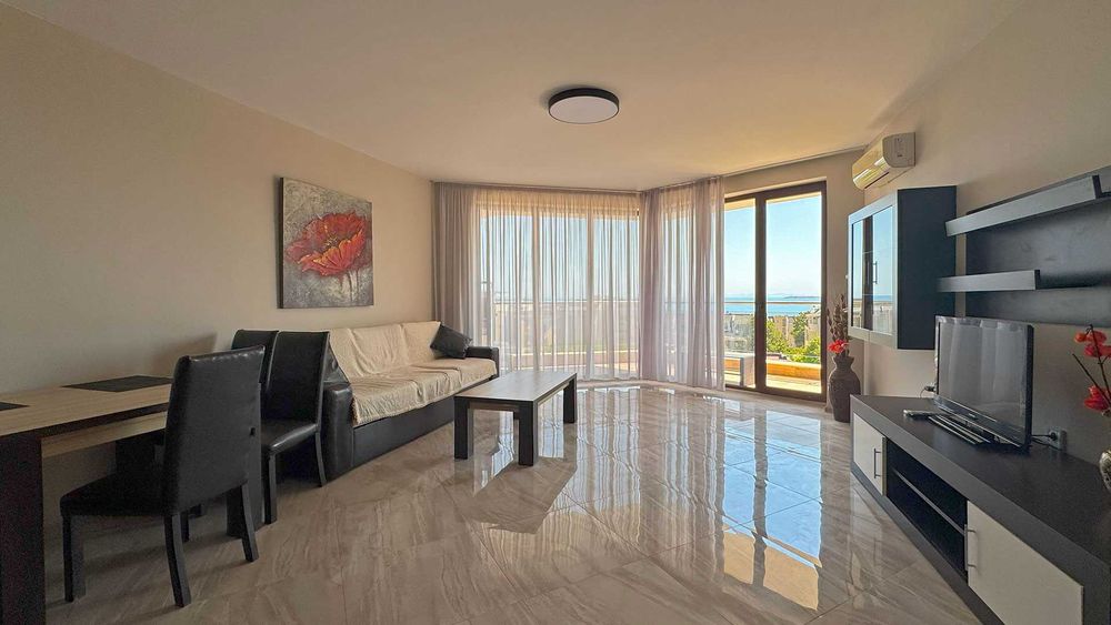 Дава се под наем Двустаен апартамент в Свети Влас - 115 кв.м за 650 € - Снимка #2