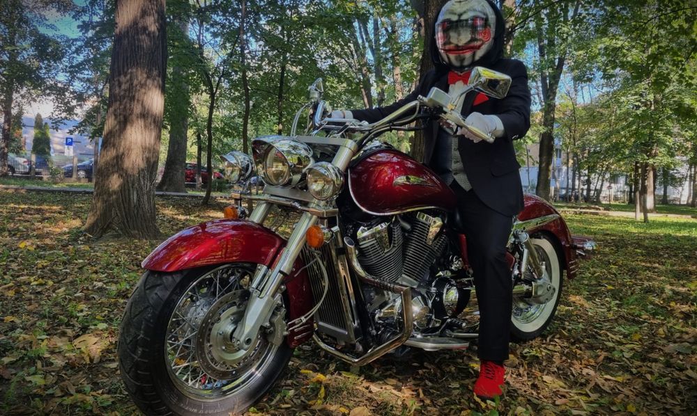 Casca moto custom,Billy puppet,aerografiat,chopper,retro,braincap