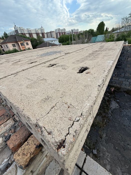 Продам дом на разбор