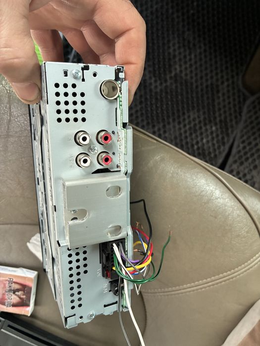 Продам магнитолу пионеер