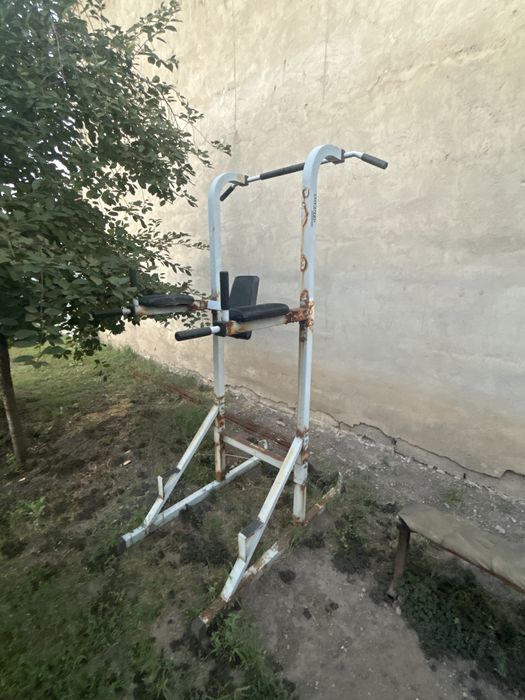 Продам штангу и турник