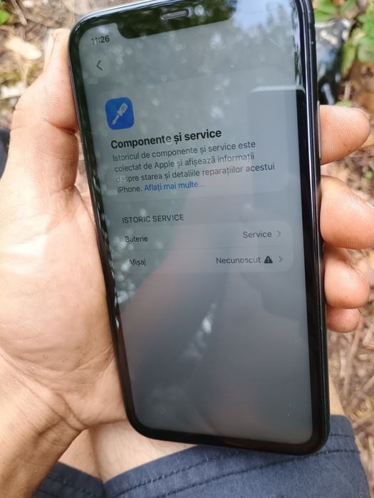 Vând iPhone 11 de 64 gb