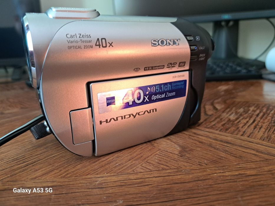 Sony Handicam DCR-DVD109