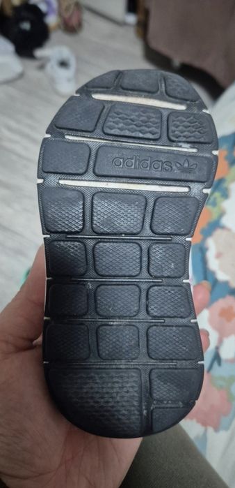 Adidași Adidas 23