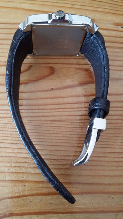 Часовник CERRUTI