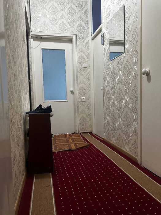 Kvartira sotiladi 2 xonalik 4 etaj