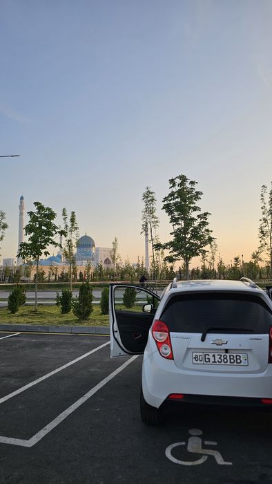 Sipak aftamat sotladi