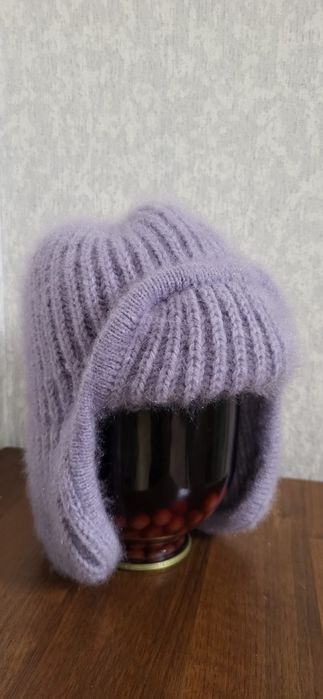 Продам вязанную шапку