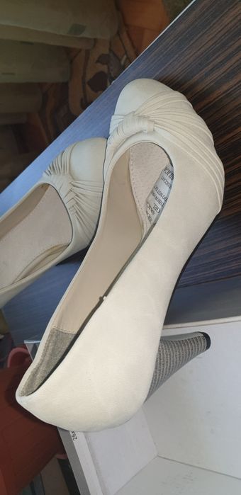 Pantofi cu toc - 36 - gri - NOI