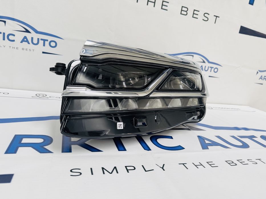 Far stanga Full led Matrix VW Touareg CR dupa 2018
