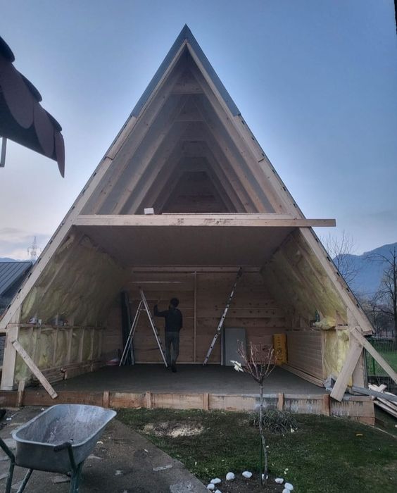 Vand Cabane A frem detalii la tel