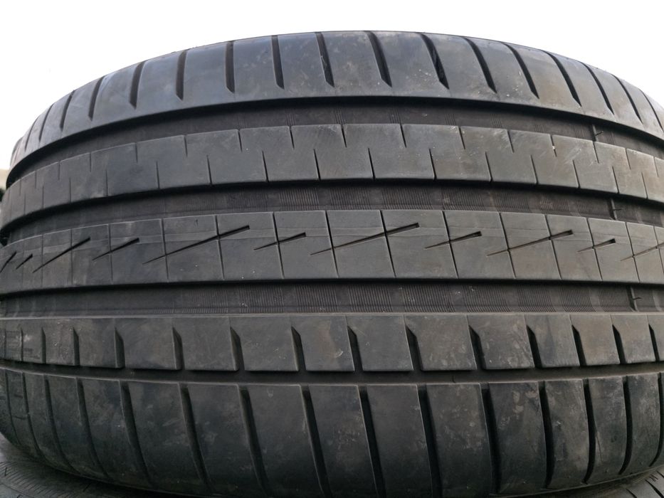 4бр Летни гуми 265 40 20 - Vredestein