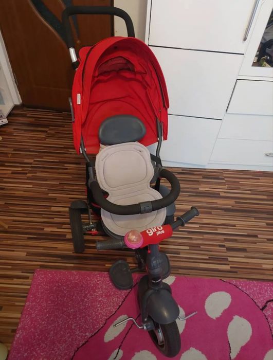 Tricicleta Coccolle Giro plus cu pozitie de somn