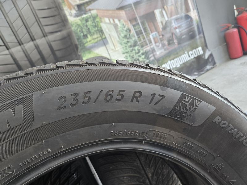 235/65/17 MICHELIN 4бр
