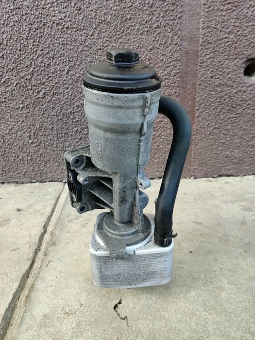 Carcasa filtru cu Termoflot / racitor ulei Seat Exeo Audi A4 B8