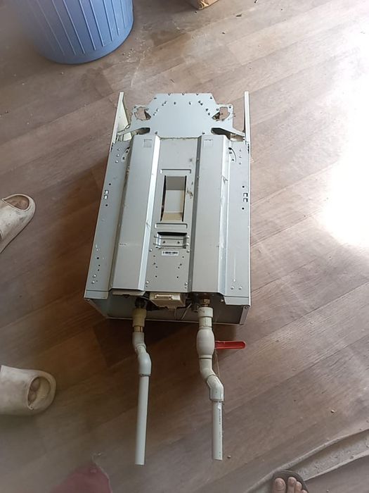 Газовый колонкаа