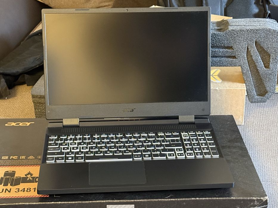 ГАРАНЦИЯ! Лаптоп Acer Nitro 5 Black i5 12th / RTX 4060 8GB / 32GB DDR5 RAM / 512GB NVMe SSD / 15.6 FHD IPS 144Hz SlimBezel екран