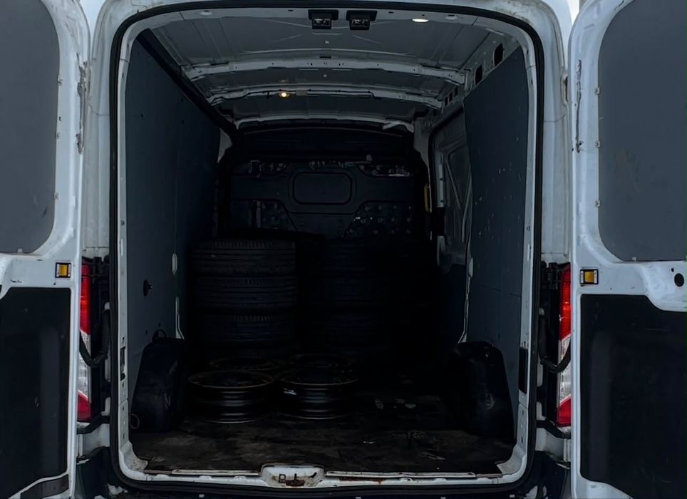 Ford transit 2015/ clima , model mediu !