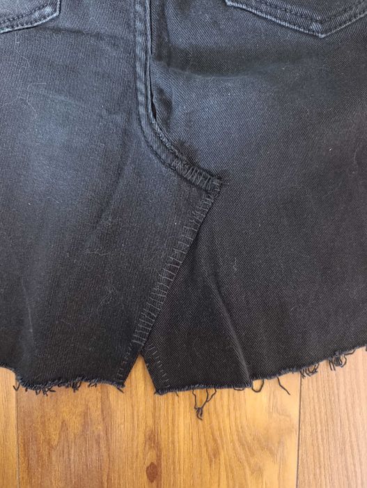 Детска черна пола. Размер 34