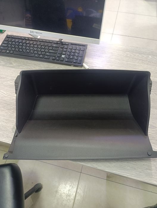 Монза бардачок б/У 500,000сум