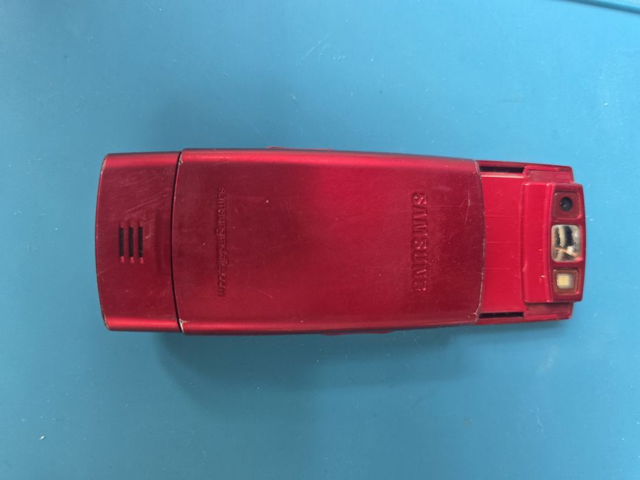 Telefon Colectie: Samsung SGH E900 RED