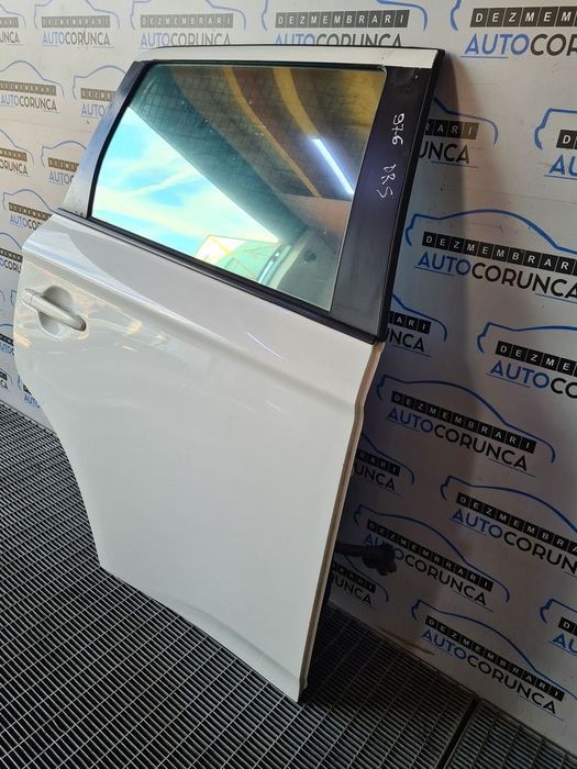 Usa Dreapta Spate Mitsubishi Outlander III 2012 - 2015 SUV 4 Usi ALB W37 (976) DOUA MICI ...