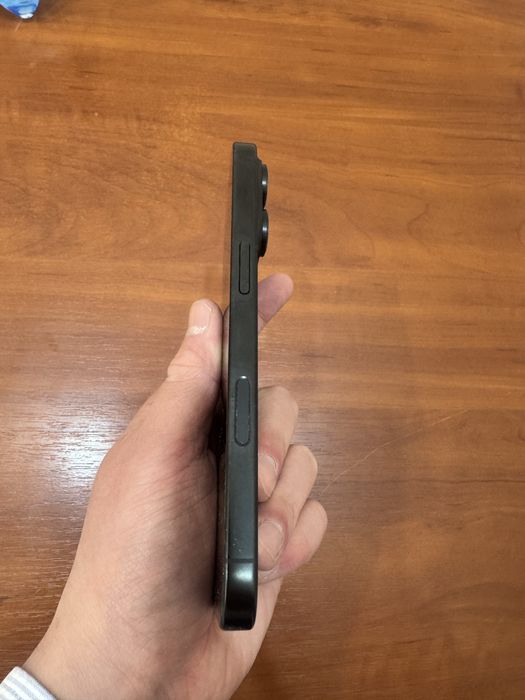 Продается iphone 16 Pro