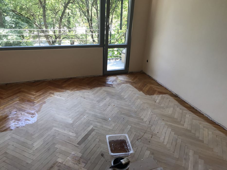 Лакирам  паркети   / дюшемета    и  други  / Град  Пловдив  и  обл