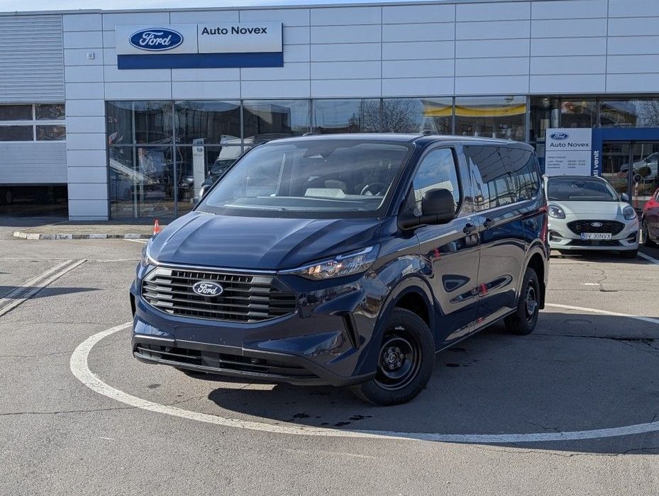 Ford Transit Custom Ford Transit Custom Kombi-M1 (L1H1) Trend 2.0D 136 CP A8 AWD