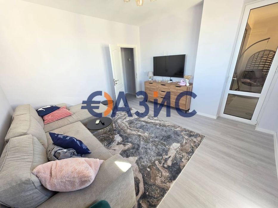 Продава се Тристаен апартамент в Свети Влас - 78 кв.м за 1475 €/кв.м - Снимка #6