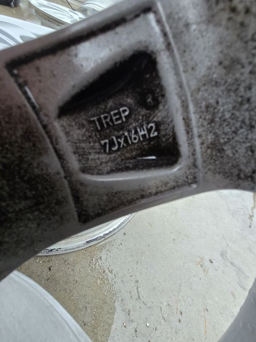 Джанти  5х112 R16 DEZENT ET40 7J KBA47687