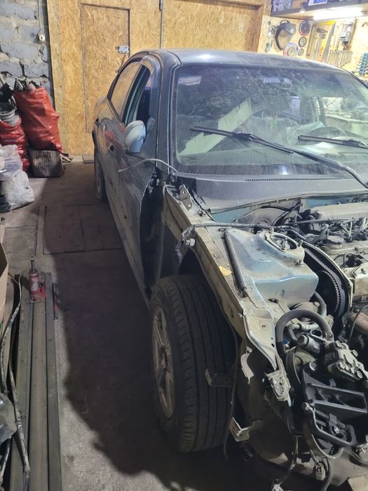 Хюндай Соната 2003г по запчастям