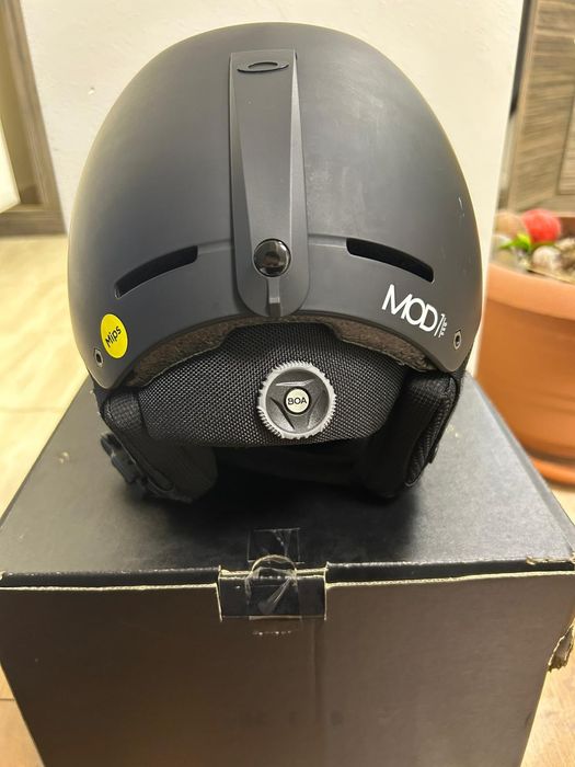 Casca Oakley Mod Pro 1