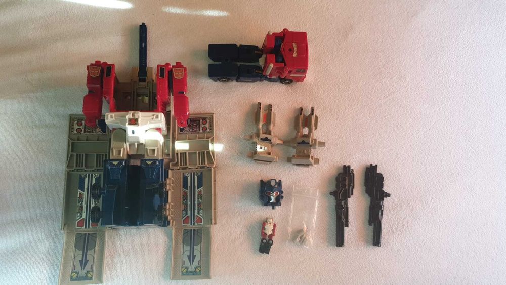 G1 - Powermaster Optimus Prime - 100% Complete - 1988 - Transformers