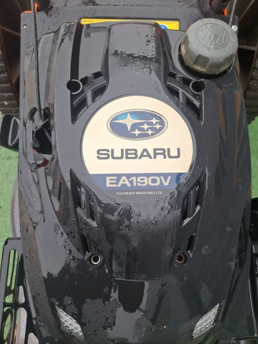 Самоходна косачка за висока трева