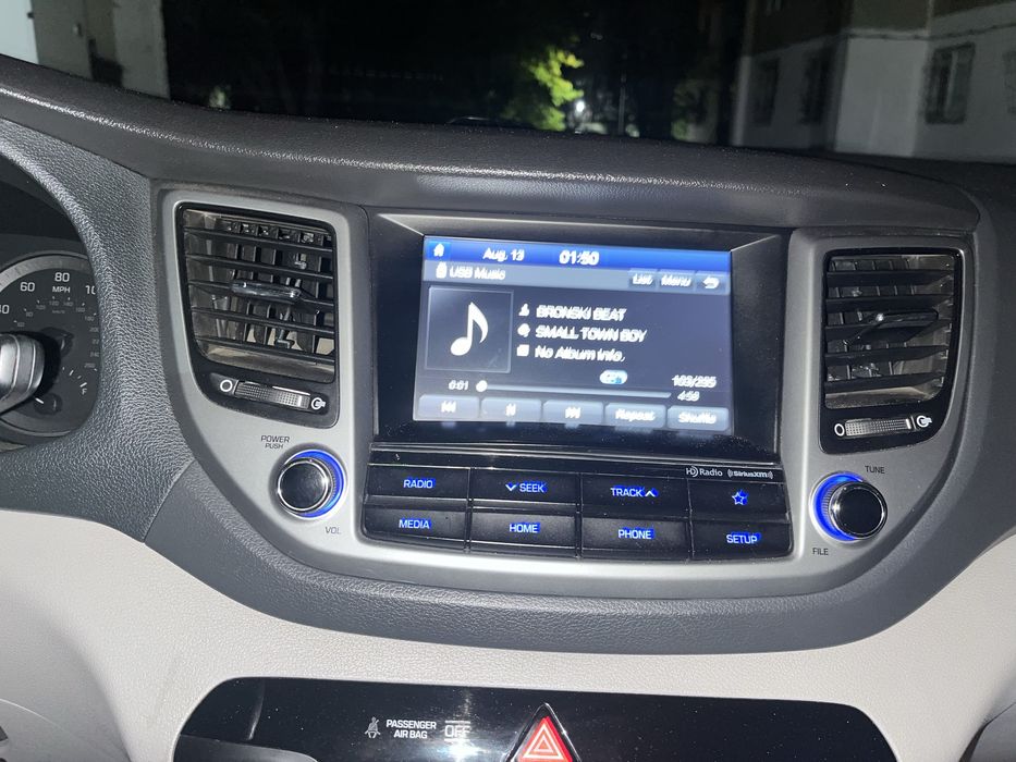 Магнитола туксон 3