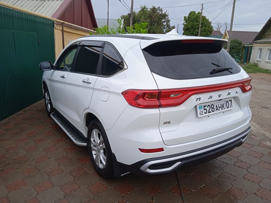 Продам автомобиль Haval М6