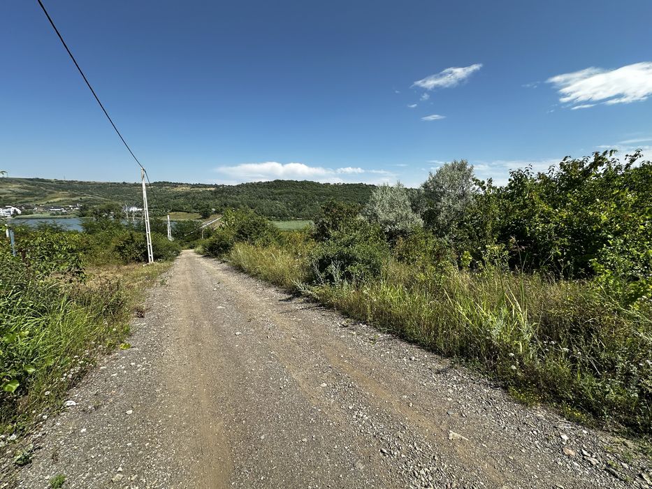Teren Intravilan Sorogari 531 mp cu vedere superba spre lacul Aroneanu