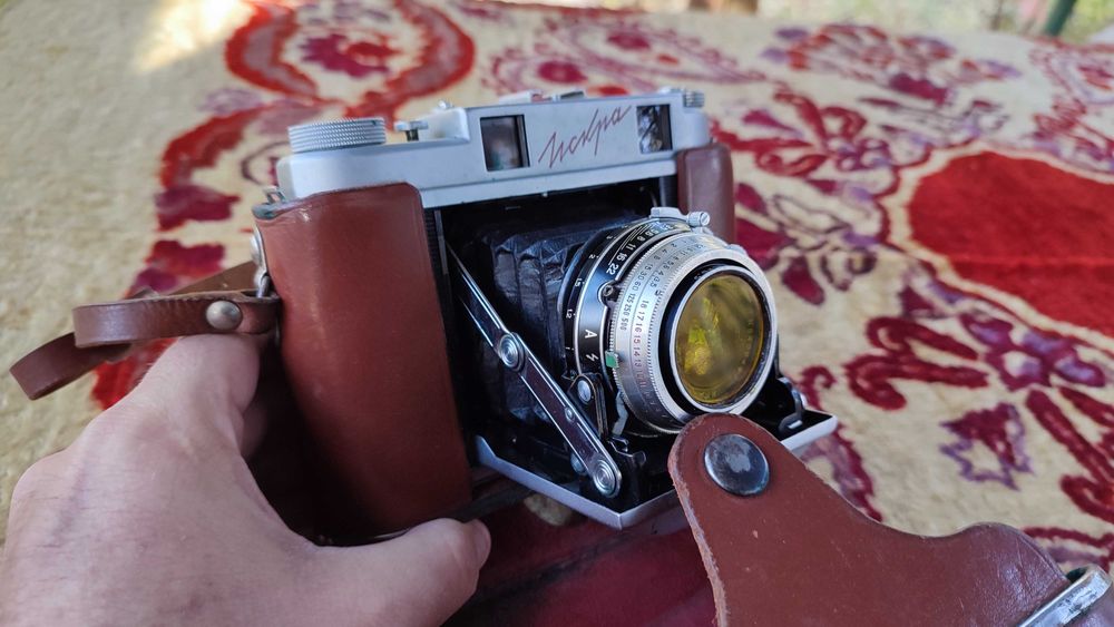 Фотокамера Искра