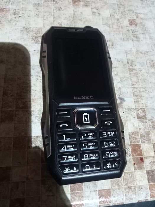 Телефон для связи