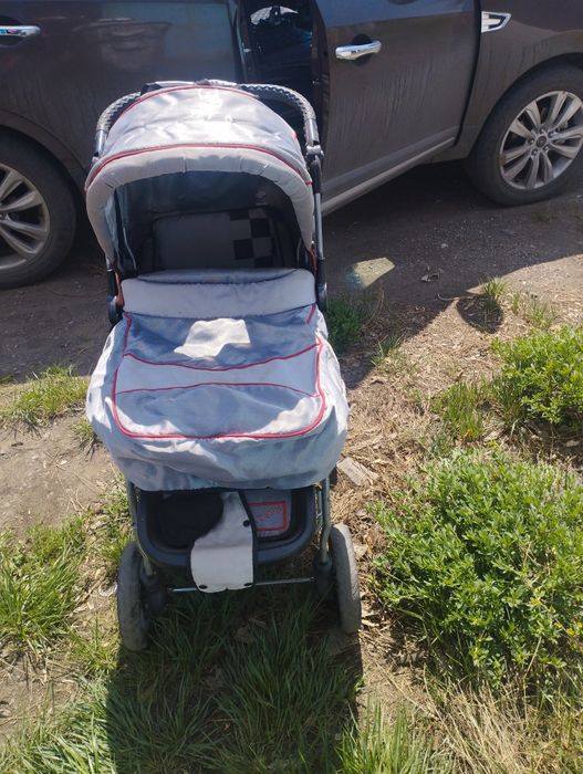 Каляскa продам б/у
