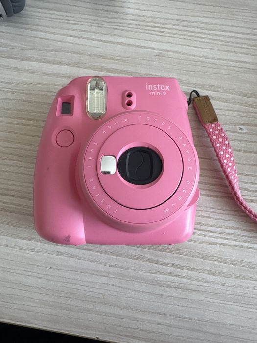 Instax mini 9 фотоаппарат