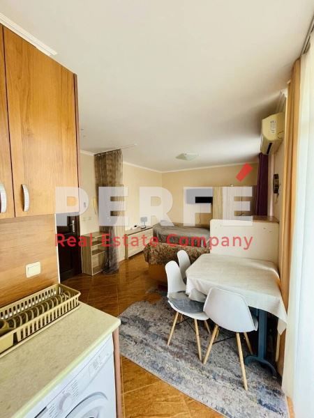 Продава се Едностаен апартамент в Свети Влас - 39 кв.м за 1398 €/кв.м - Снимка #1