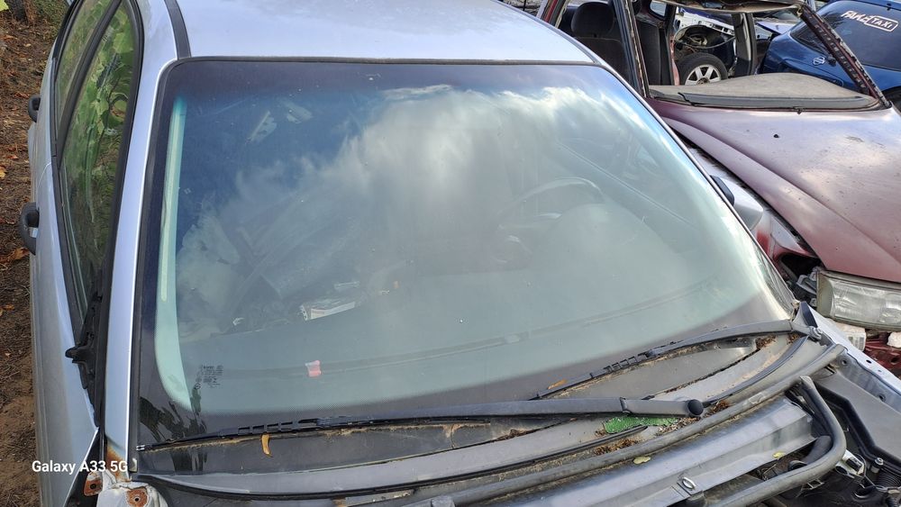 Предно (челно) стъкло за БМВ е46/BMW E46