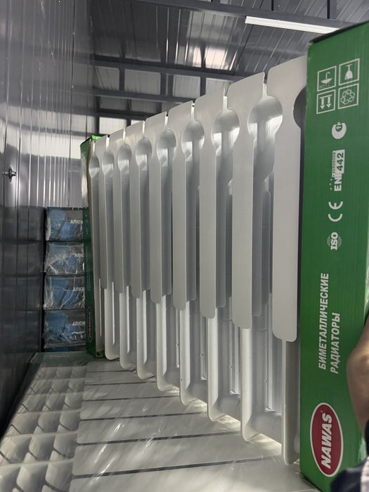 Aлюминевые биметаллический панельные радиаторы