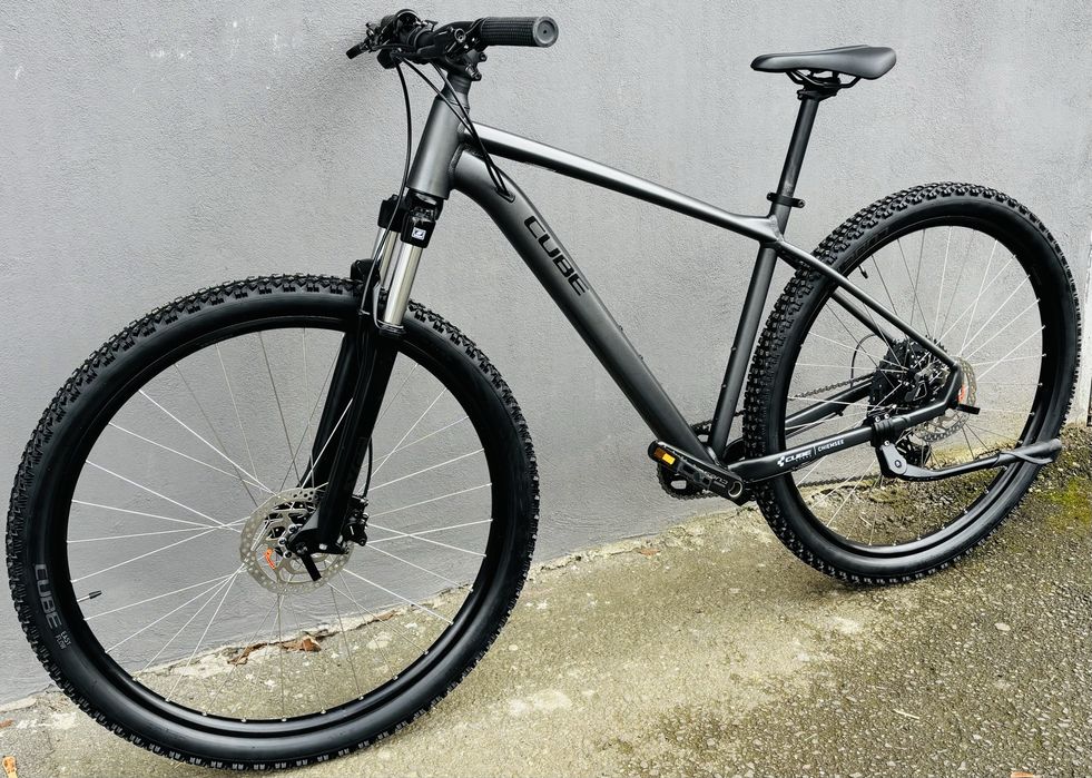 Bicicleta Cube AIM PRO, Slateblack BLACK, 2026 roti 29 (nou)