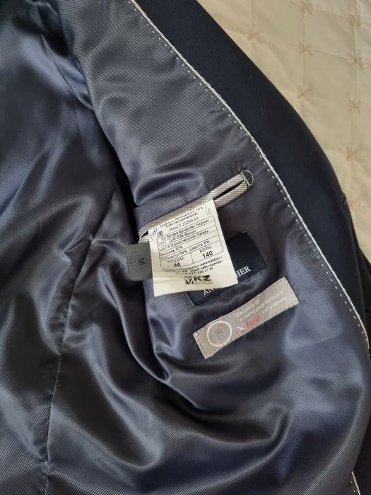 Продам школьный пиджак фирмы "Angelcher"