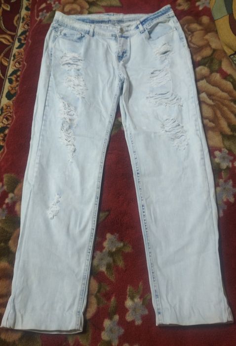Джинсы фирменные, 48-50размер,45000сум..