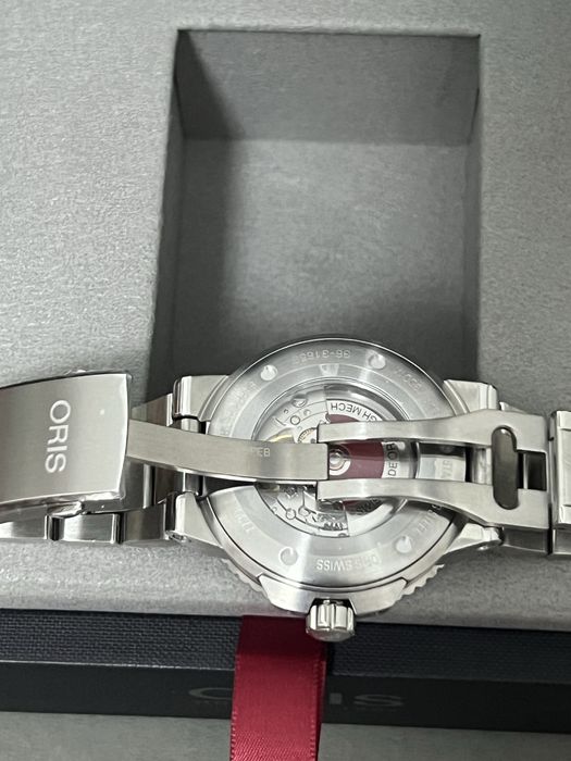 Oris  Aquis новые